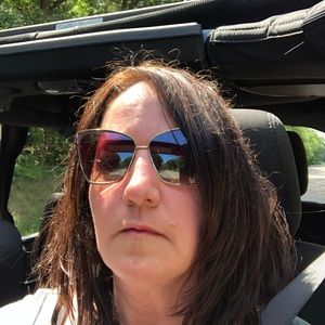 Meet your Posher, Paula